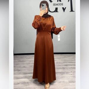 NWT SM SEMODE‎ SIZE M MAXI DRESS Adel Abendkleid Orange satin long sleeve